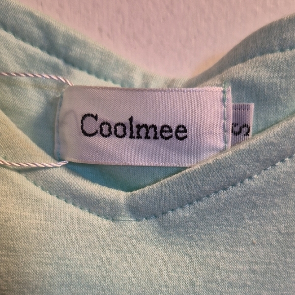 Green Ruched Sweetheart Neckline Bodycon Midi Dress - Picture 2 of 9